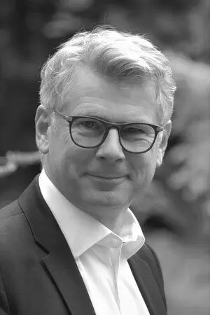 Prof. Dr. Oliver Faber